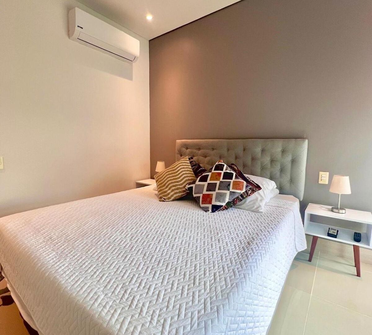 Apartamento De Tres Frente Al Mar *