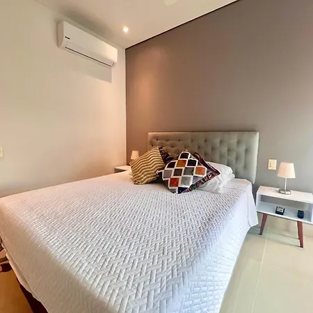 Apartamento De Tres Frente Al Mar *
