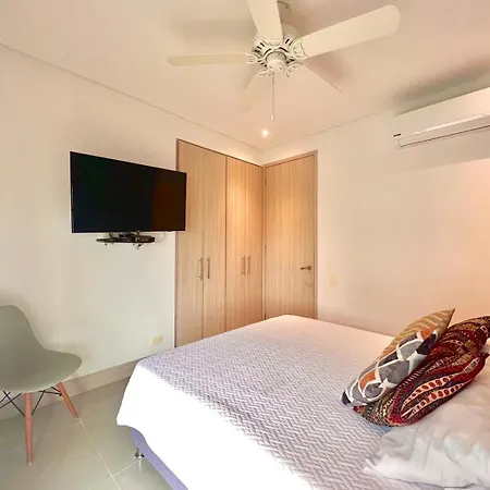 Apartamento De Tres Frente Al Mar Cartagena
